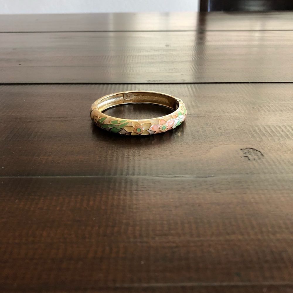 Tropical floral bangle - Picture 3 of 3
